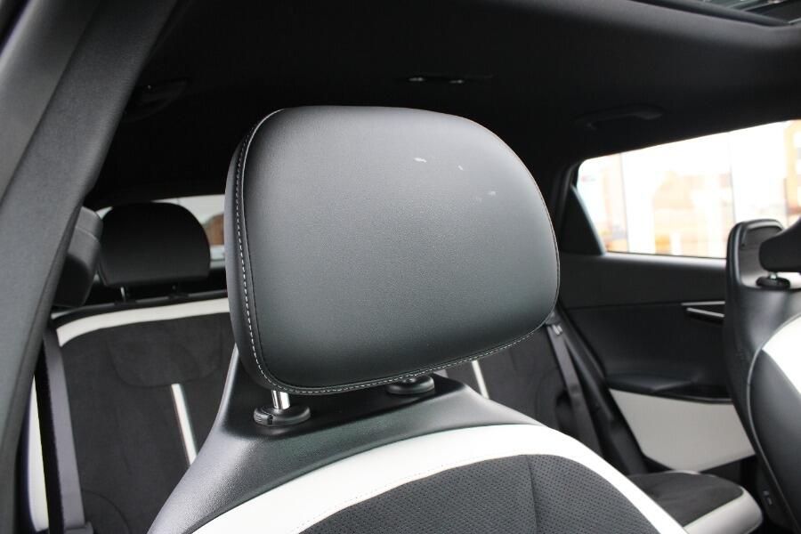 Used Kia EV6 for sale - 77671739: Photo 43