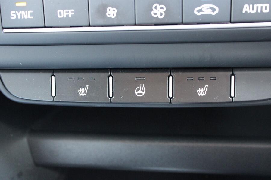 Used Kia XCeed 2021 for sale - 76072597: Photo 32