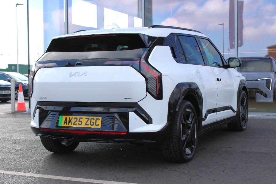 Used Kia EV3 2025 for sale - 76109625: Photo 4