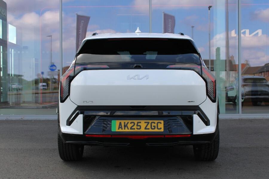 Used Kia EV3 2025 for sale - 76109625: Photo 5