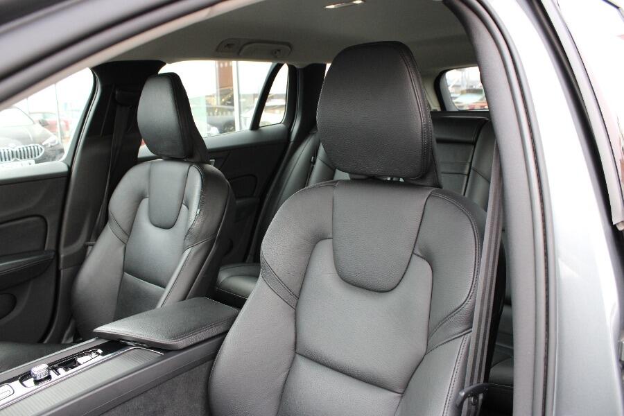 Used Volvo V60 2020 for sale - 77344978: Photo 15