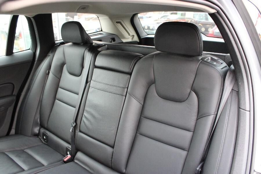 Used Volvo V60 2020 for sale - 77344978: Photo 18