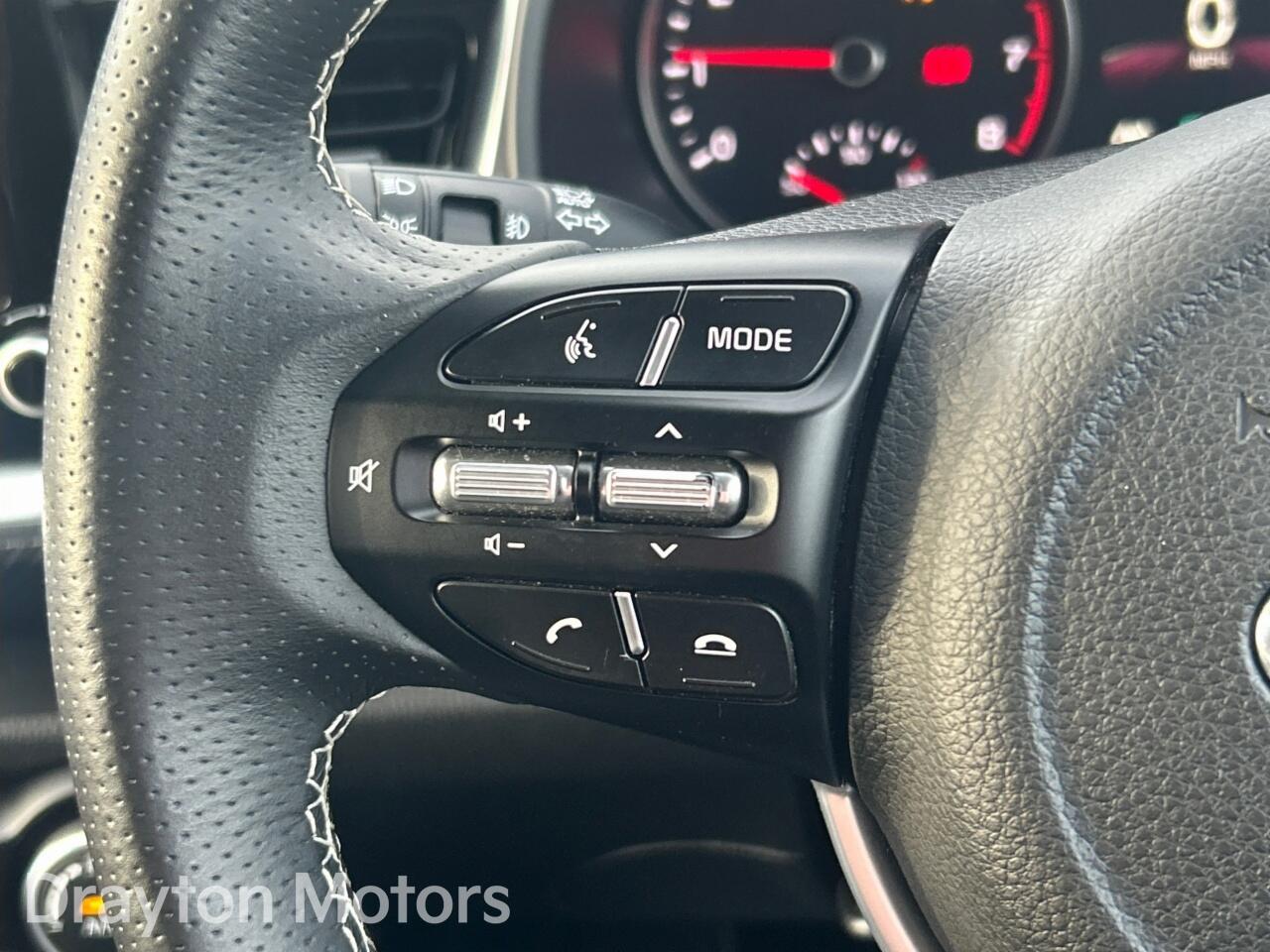 Used Kia Stonic for sale - 77345710: Photo 18