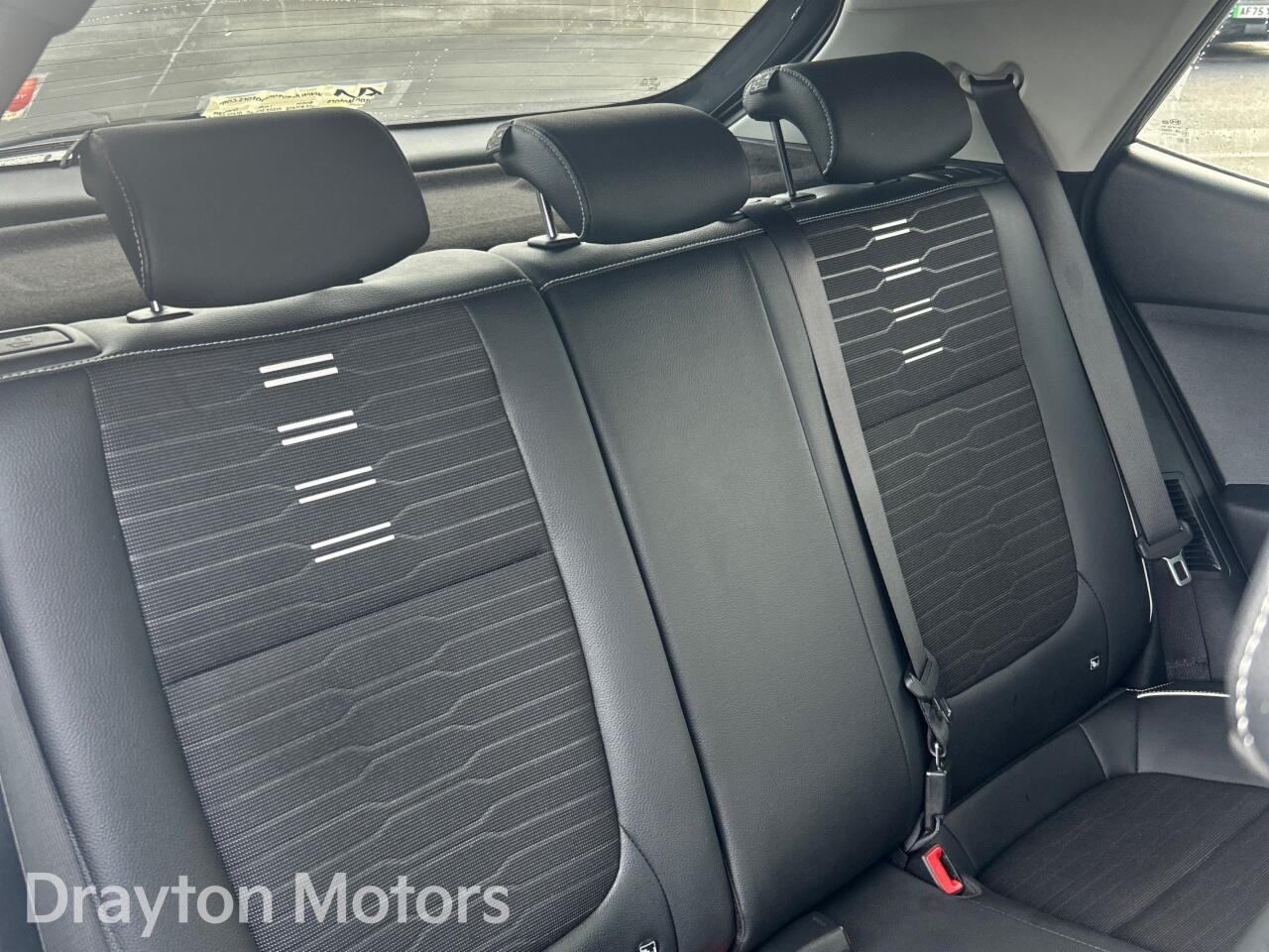 Used Kia Stonic for sale - 77345710: Photo 35