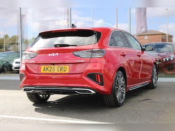 Used Kia Ceed 2025 for sale - 75719756: Photo