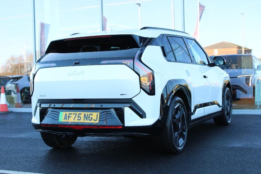 Used Kia EV3 2025 for sale - 76752583: Photo 4