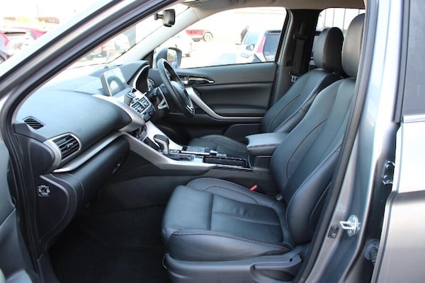 Used Mitsubishi Eclipse Cross 2020 for sale - 76240185: Photo 11