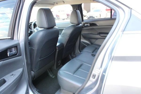 Used Mitsubishi Eclipse Cross 2020 for sale - 76240185: Photo 13