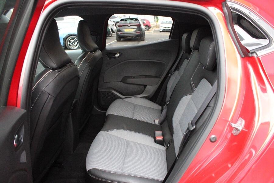 Used Renault Clio 2024 for sale - 76537923: Photo 15