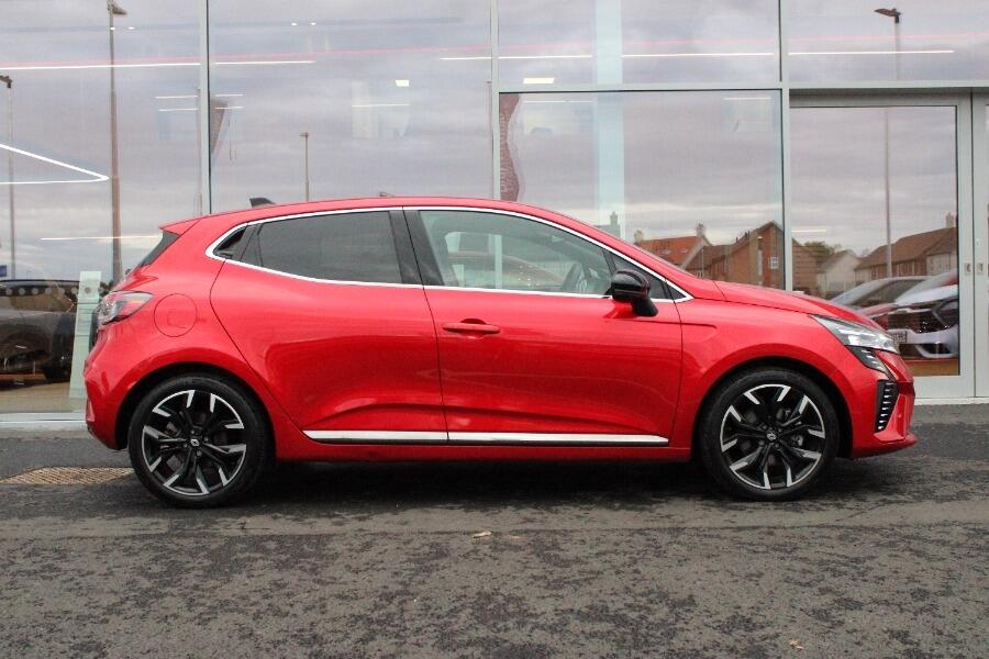 Used Renault Clio 2024 for sale - 76537923: Photo 3