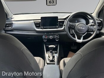 Used Kia Stonic 2025 for sale - 78911524: Photo