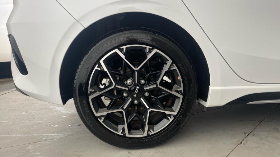 Used Kia Ceed 2025 for sale - 76398474: Photo 17