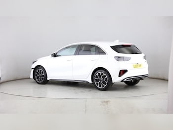 Used Kia Ceed 2025 for sale - 76398474: Photo