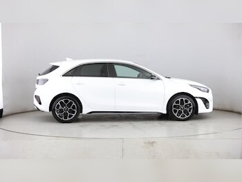 Used Kia Ceed 2025 for sale - 76398474: Photo