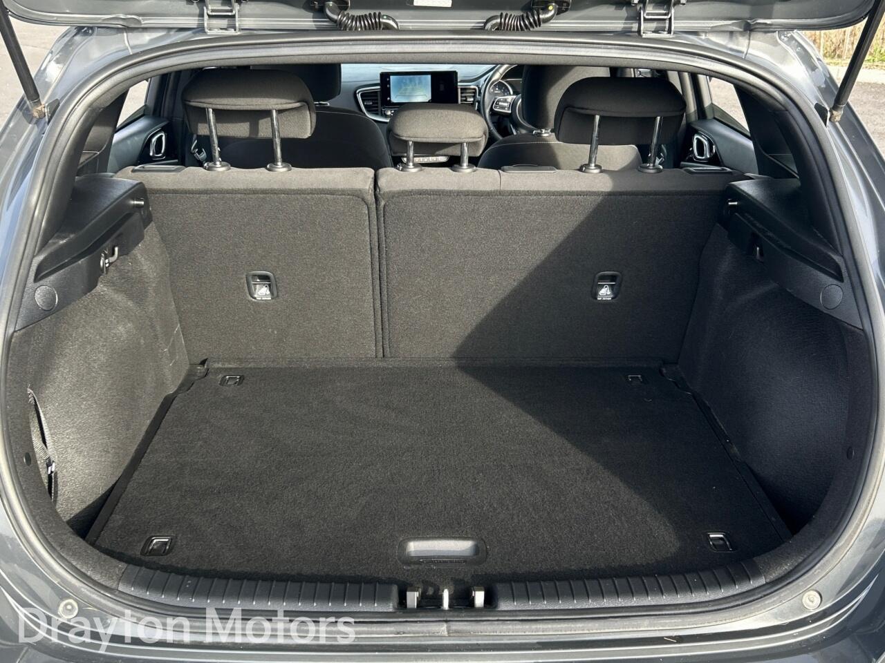 Used Kia Ceed for sale - 77574790: Photo 44