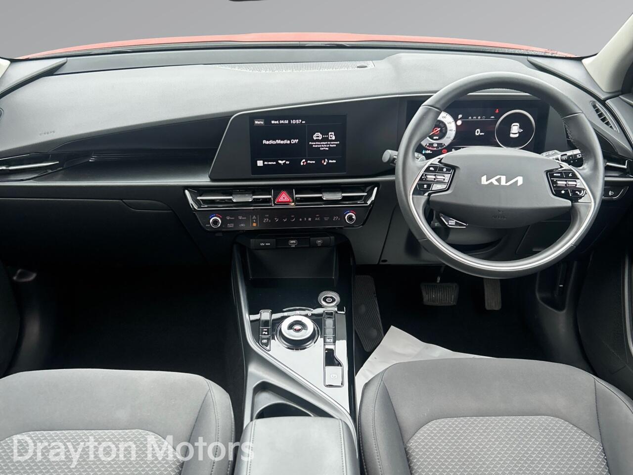 Used Kia Niro 2023 for sale - 77358521: Photo 2