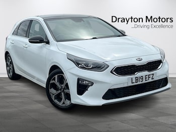 Used Kia Ceed 2019 for sale - 78684764: Photo