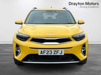 Used Kia Stonic 2023 for sale - 77737794: Photo
