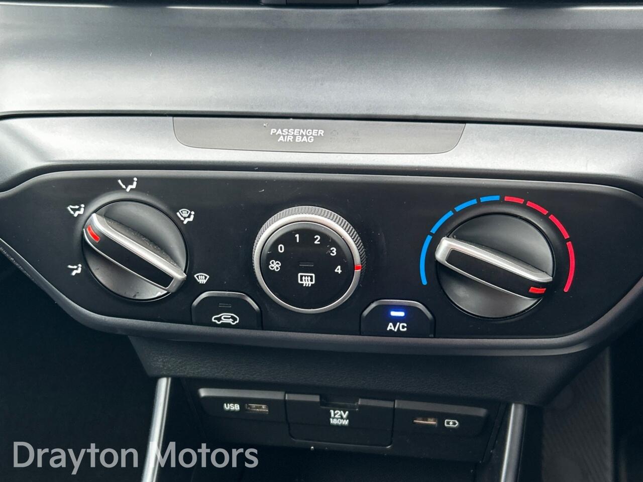 Used Hyundai i20 2022 for sale - 77524576: Photo 25