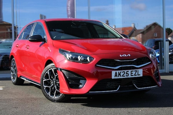Used Kia Ceed 2025 for sale - 75720452: Photo 1
