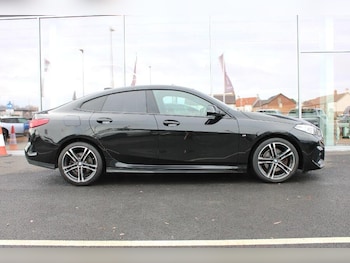 Used BMW 2 Series 2022 for sale - 77320647: Photo