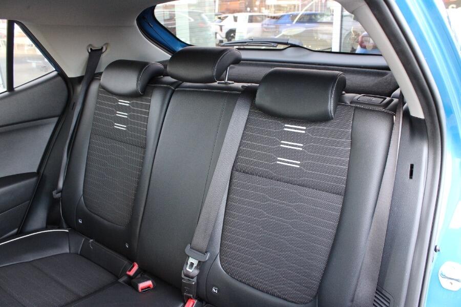 Used Kia Stonic 2022 for sale - 76912824: Photo 17