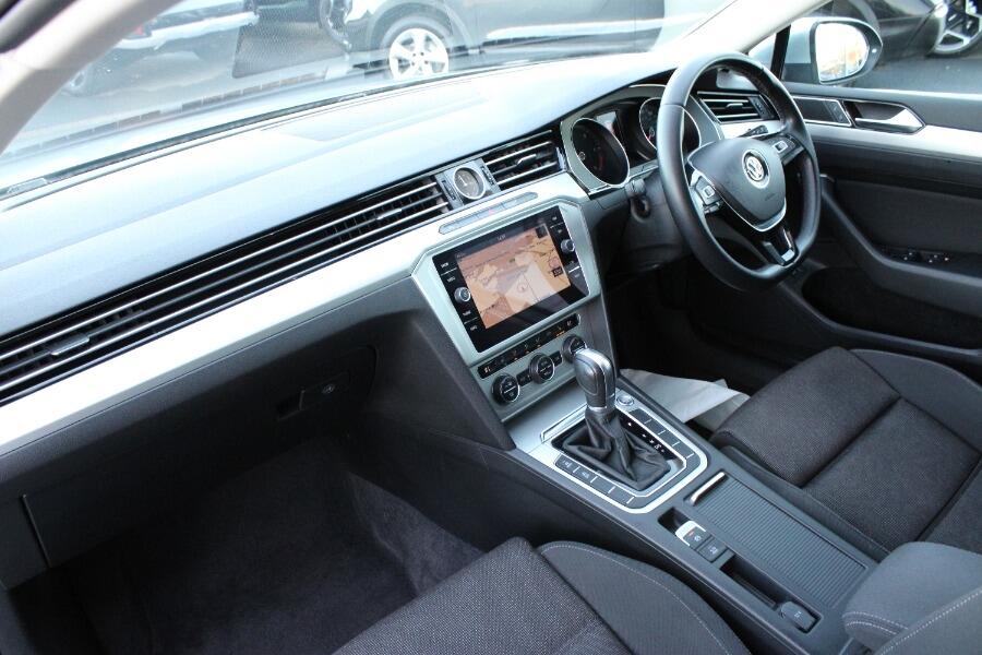 Used Volkswagen Passat 2018 for sale - 76765557: Photo 12