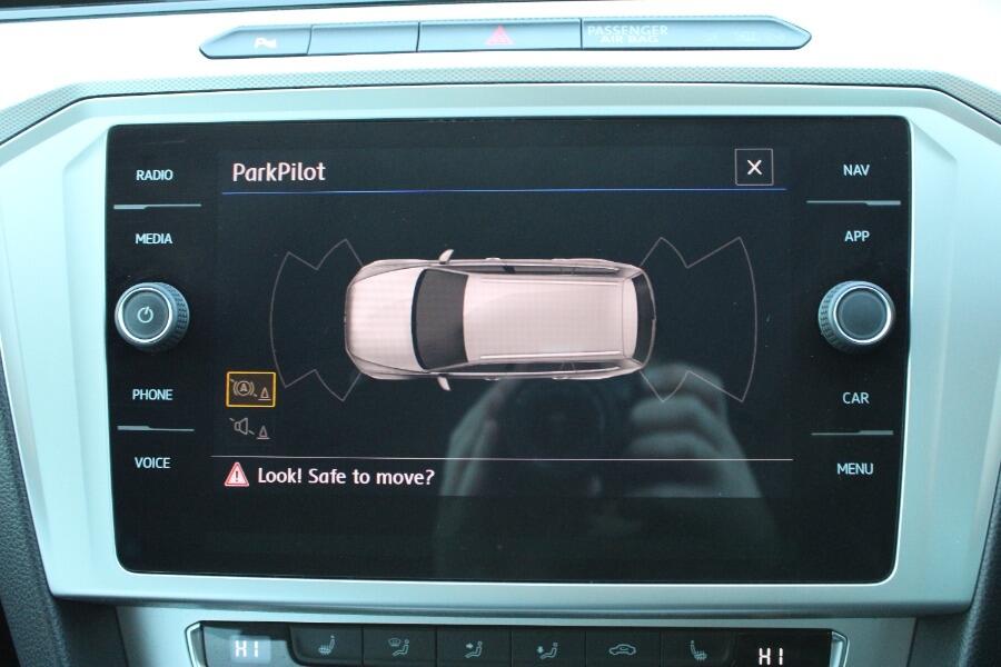 Used Volkswagen Passat 2018 for sale - 76765557: Photo 29