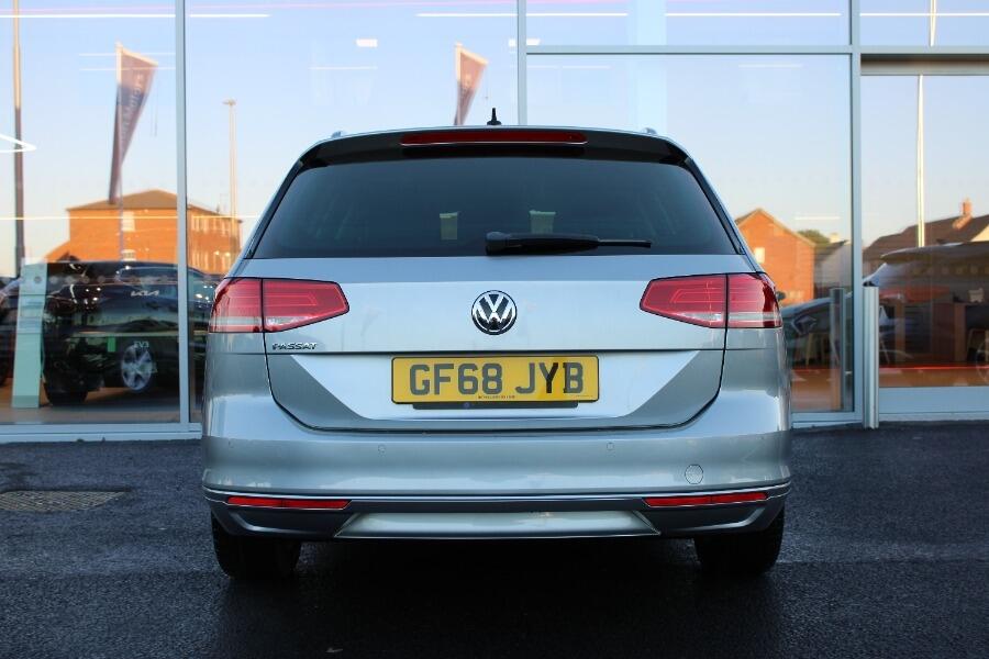 Used Volkswagen Passat 2018 for sale - 76765557: Photo 5