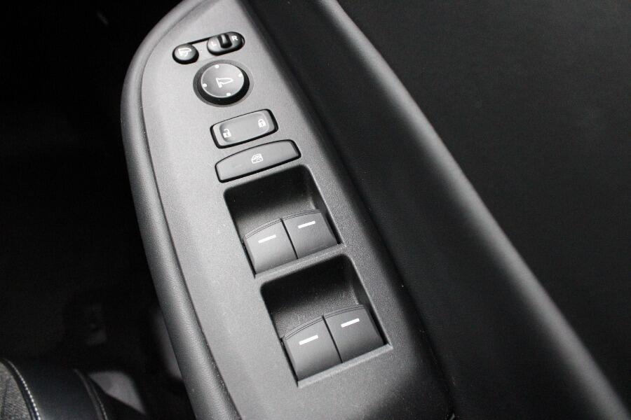 Used Honda Jazz for sale - 76307893: Photo 18