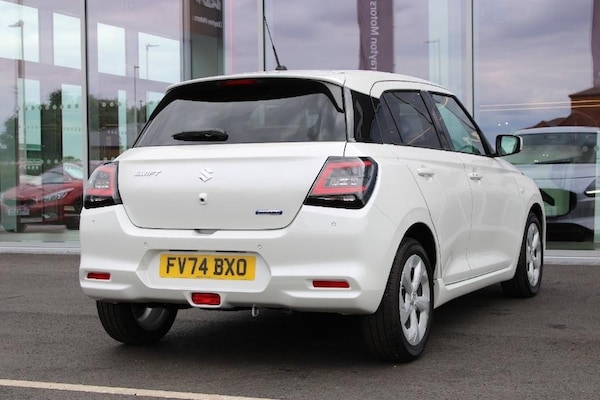 Used Suzuki Swift 2024 for sale - 75400733: Photo 4
