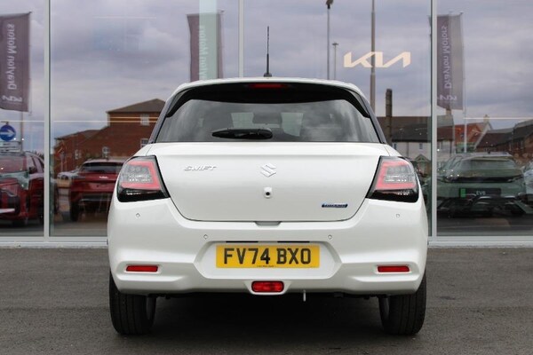 Used Suzuki Swift 2024 for sale - 75400733: Photo 5