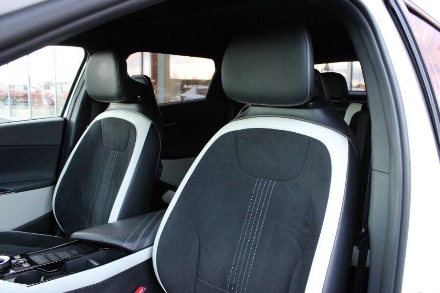 Used Kia EV6 2023 for sale - 76644965: Photo 15