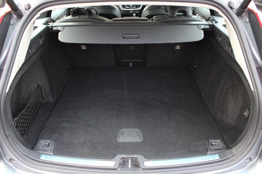 Used Volvo V60 2020 for sale - 76735167: Photo 10