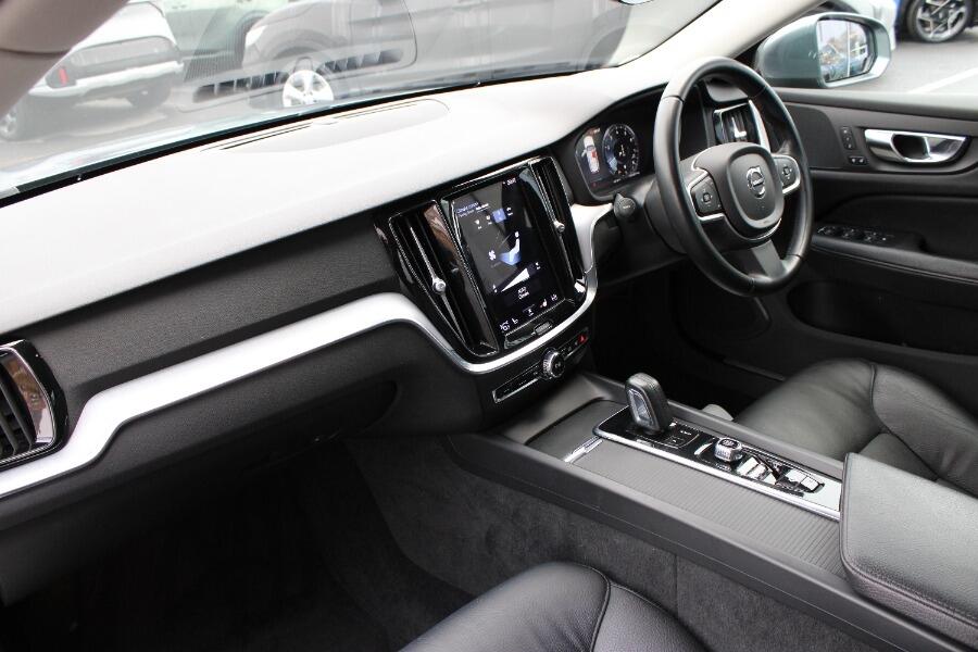 Used Volvo V60 2020 for sale - 76735167: Photo 13