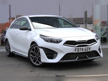 Used Kia Ceed 2025 for sale - 75646886: Photo