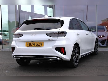 Used Kia Ceed 2025 for sale - 75646886: Photo