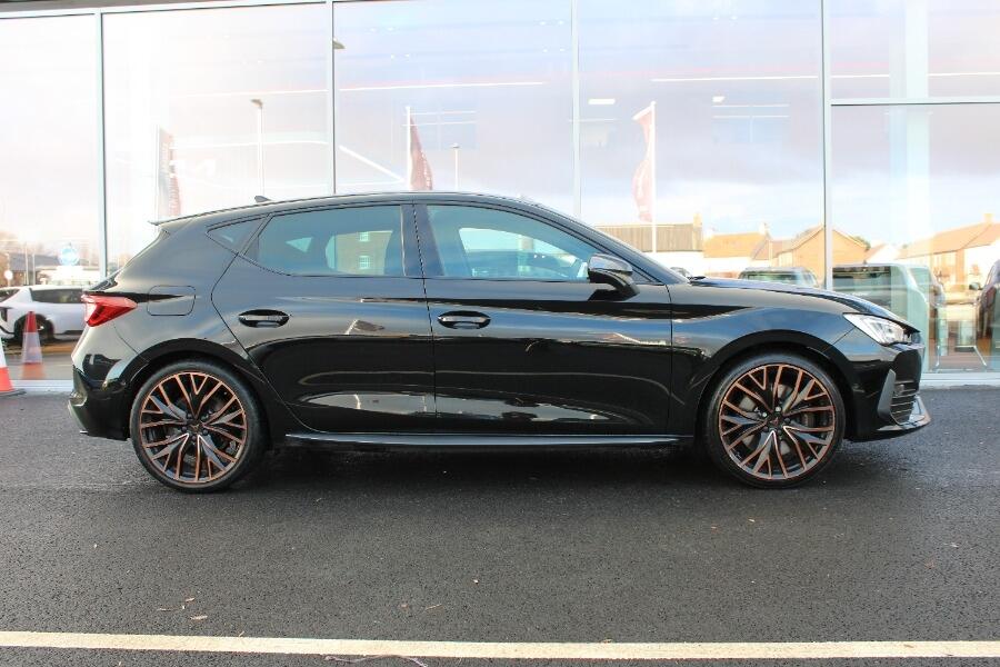 Used Cupra Leon 2024 for sale - 76899316: Photo 3