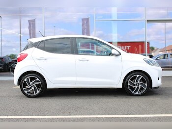 Used Hyundai i10 2022 for sale - 75531896: Photo