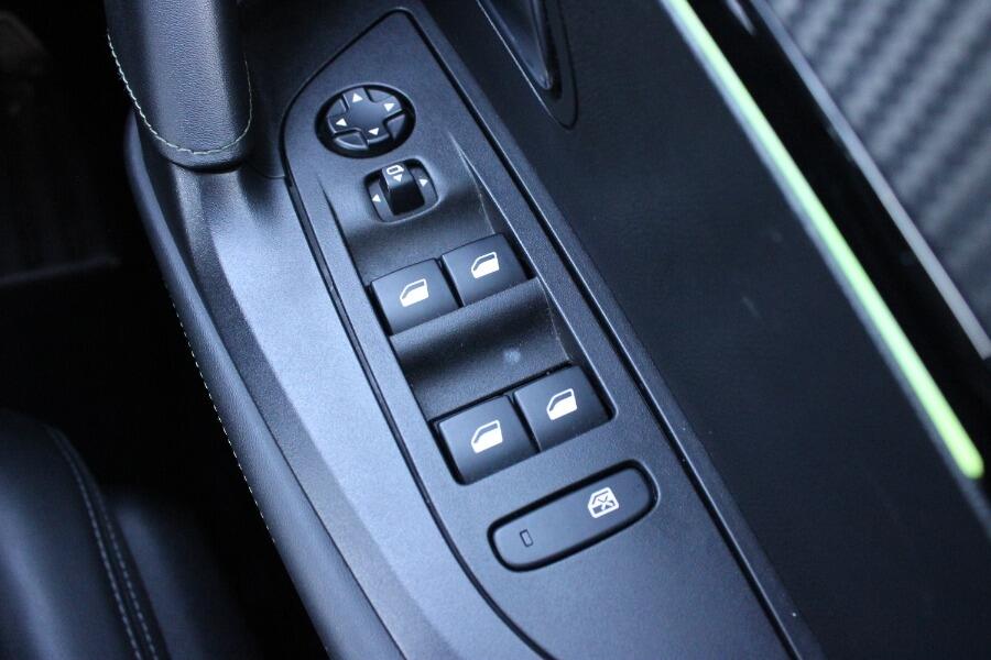 Used Peugeot 2008 2020 for sale - 77320600: Photo 18