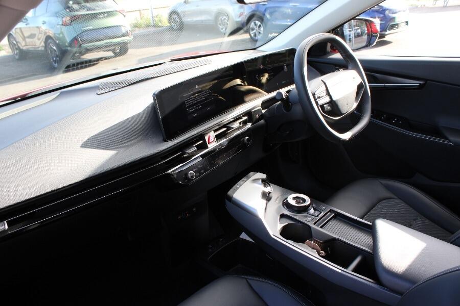 Used Kia EV6 2025 for sale - 76073068: Photo 12