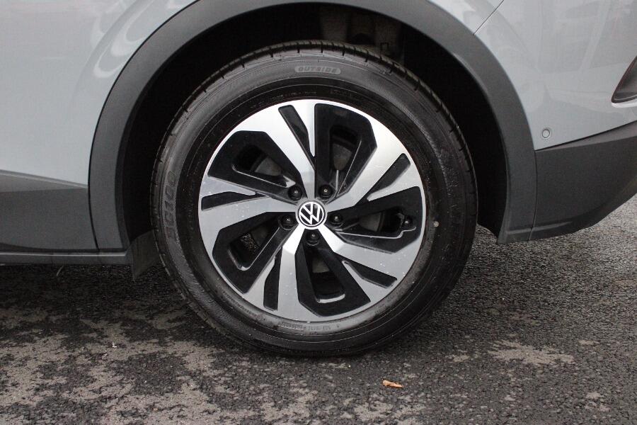 Used Volkswagen ID.4 2022 for sale - 76538247: Photo 11