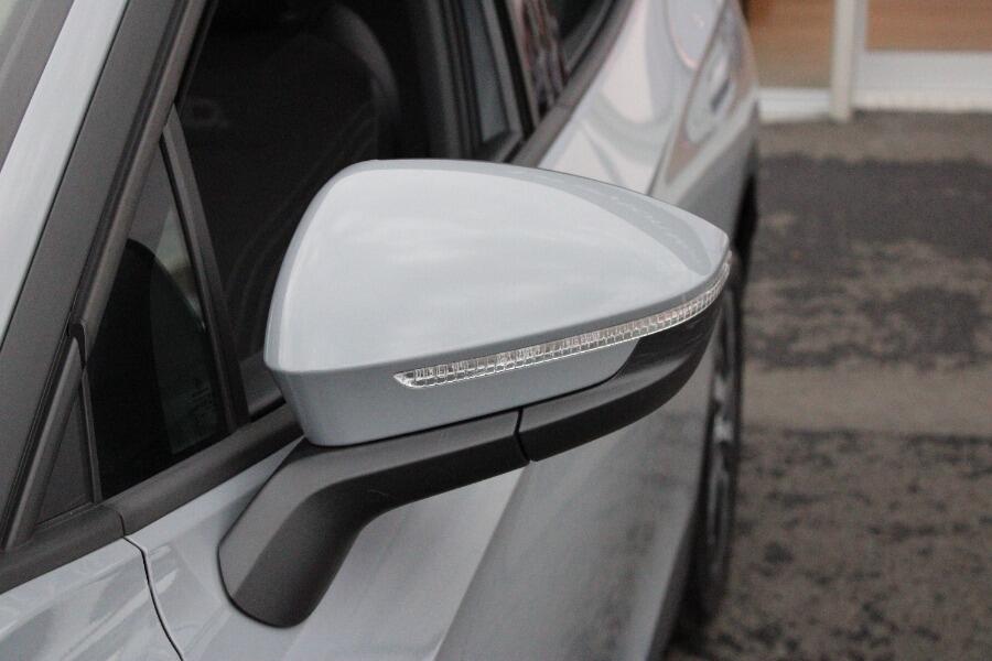 Used Volkswagen ID.4 2022 for sale - 76538247: Photo 38