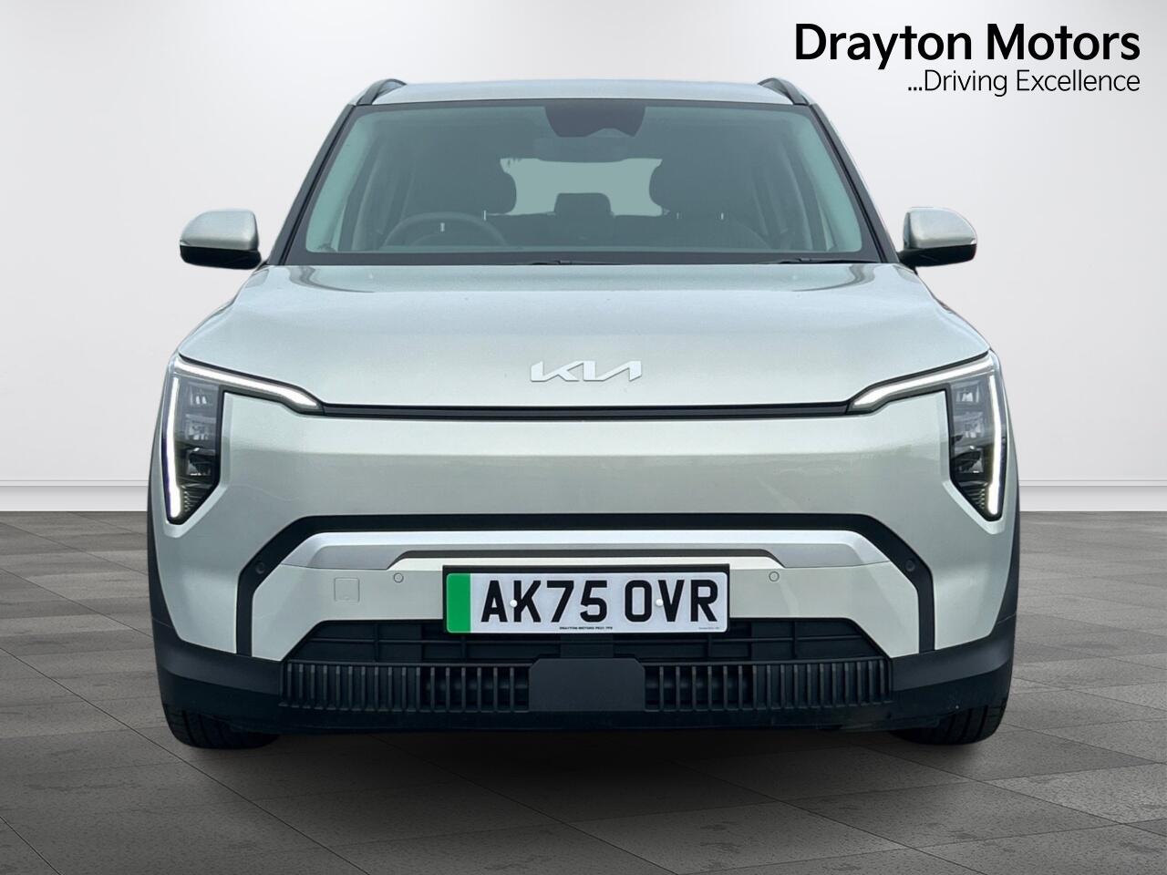 Used Kia EV3 2025 for sale - 77549523: Photo 3