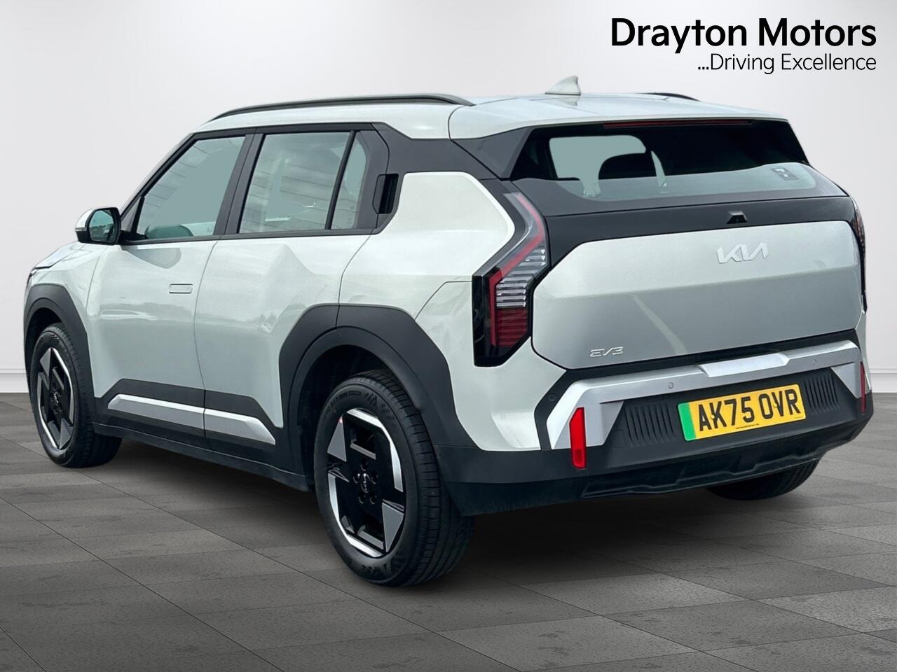 Used Kia EV3 2025 for sale - 77549523: Photo 7