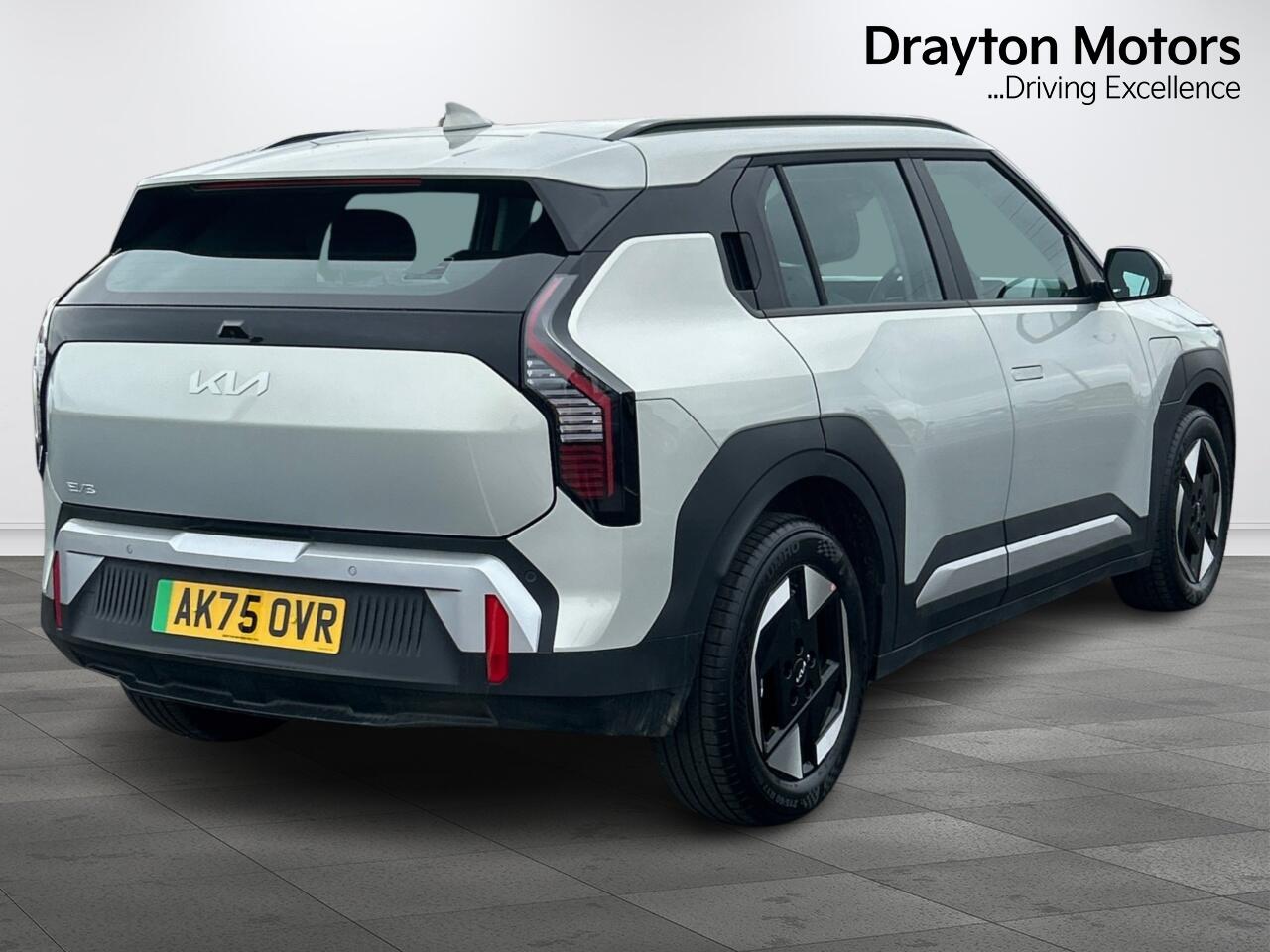 Used Kia EV3 2025 for sale - 77549523: Photo 9