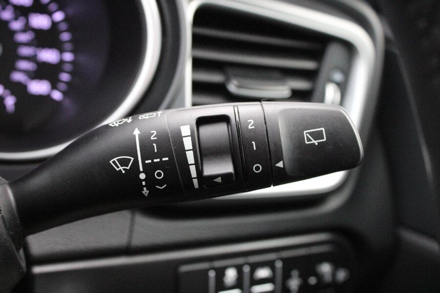 Used Kia Ceed 2023 for sale - 76645402: Photo 22