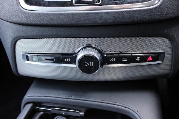 Used Volvo XC90 2023 for sale - 75601454: Photo 33