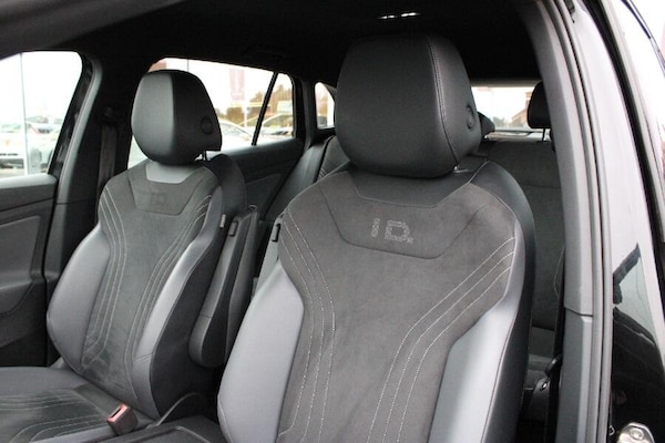 Used Volkswagen ID.4 2021 for sale - 76307818: Photo 14