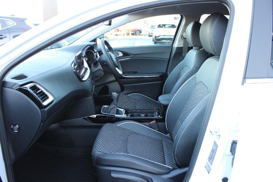 Used Kia XCeed 2025 for sale - 76753035: Photo 13